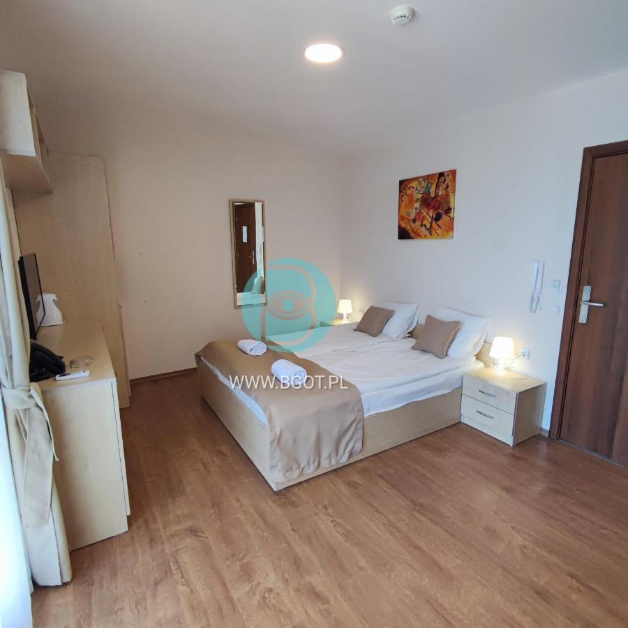 Premier Fort Beach - Premium Apartments Sveti Vlas Ngoại thất bức ảnh