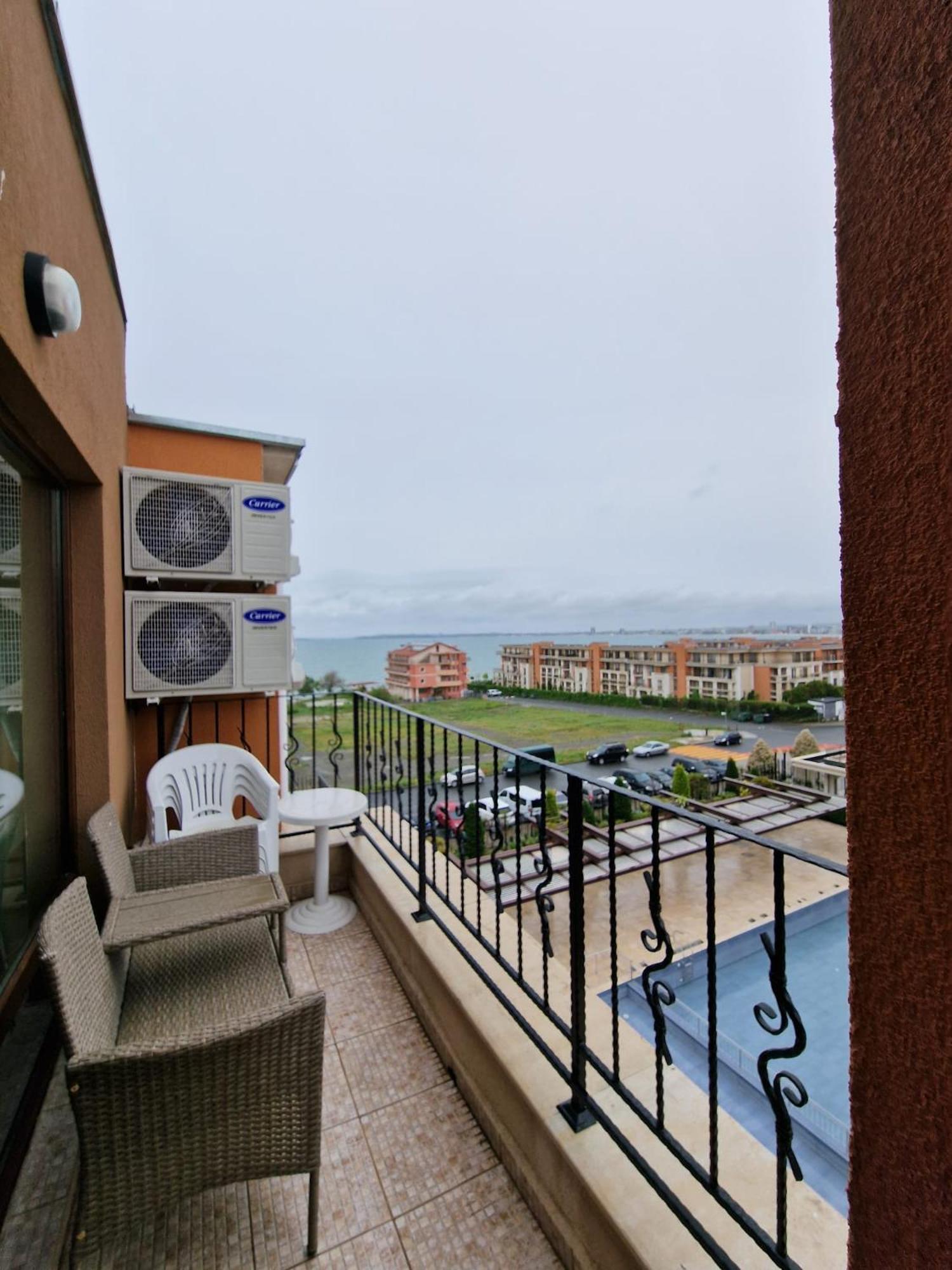 Premier Fort Beach - Premium Apartments Sveti Vlas Ngoại thất bức ảnh